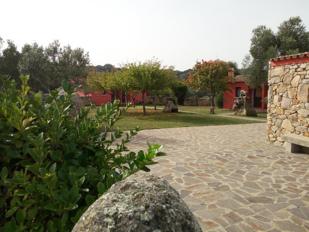 Villa Turismo Rurale L'Agliuledda Sant’Antonio di Gallura Exterior foto