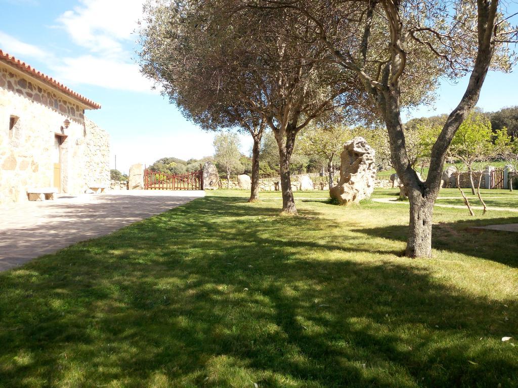 Villa Turismo Rurale L'Agliuledda Sant’Antonio di Gallura Exterior foto