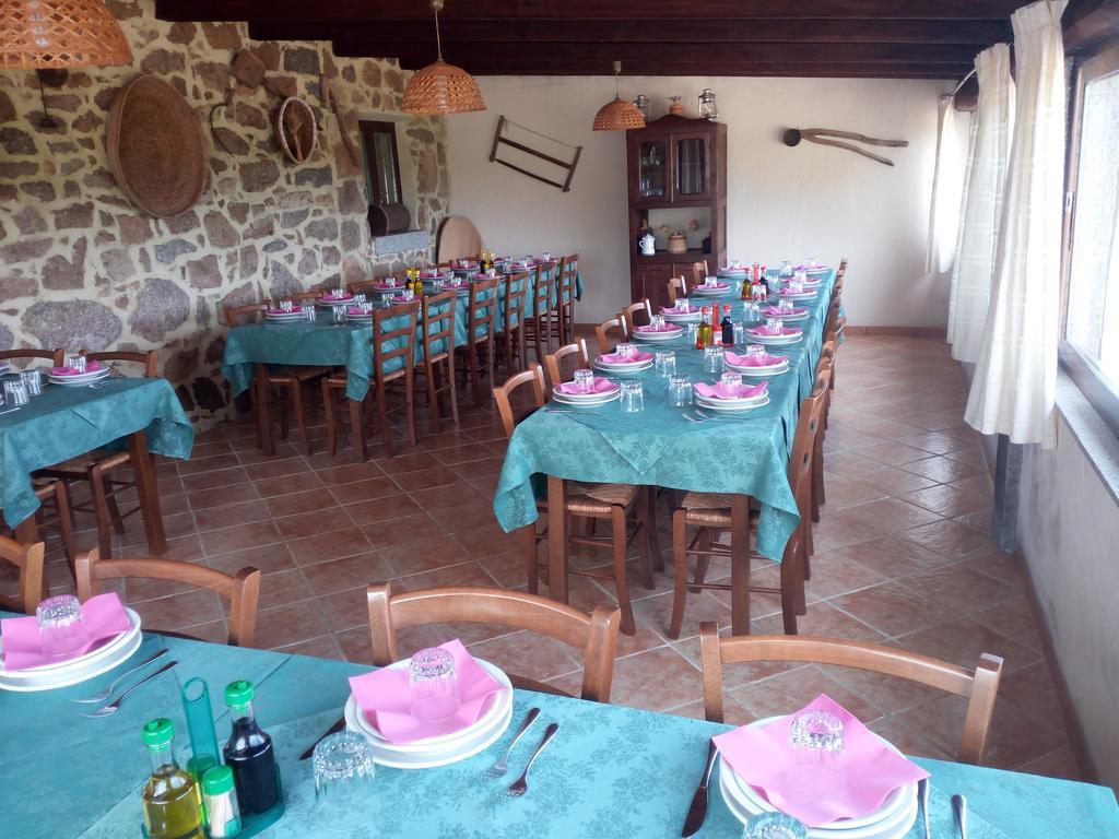 Villa Turismo Rurale L'Agliuledda Sant’Antonio di Gallura Exterior foto